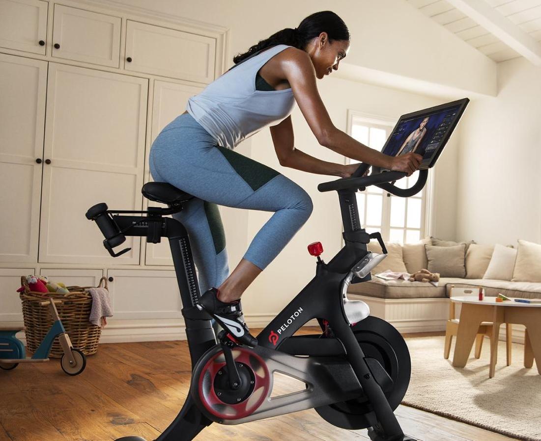 Peloton-Bike-Lifestyle-04-e1572983208724